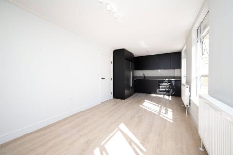 Reception/Kitchen