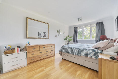 1339640-20-689f2b...