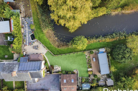 dji_fly_20251021_150612_374_1761055790405_photo_op