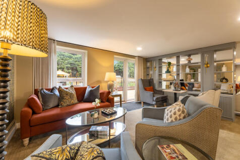 Communal lounge