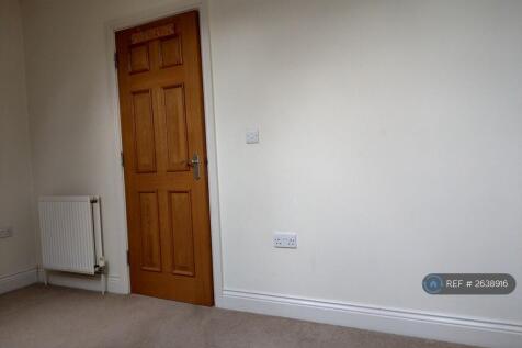 Front Top Floor Bed 3 Full Height