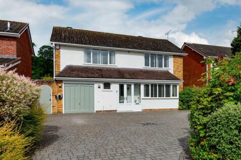 27 Beech Drive-front.jpg