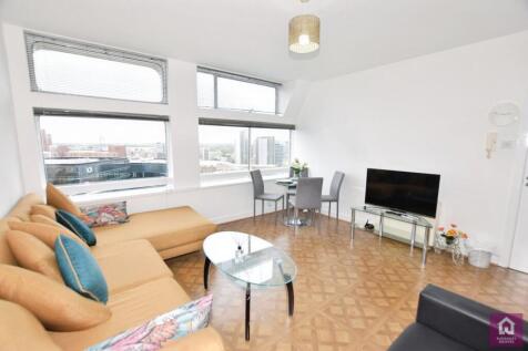 AVAILABLE 27TH JULY | FULLY FURNISHED | City Heights is a development located next to Deansgate and a short walk to Salford Central and Victoria Train Stations. This 19th floor apartment comprises: an