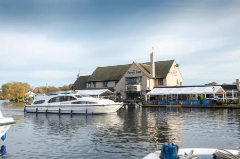 Norfolk broads autumn