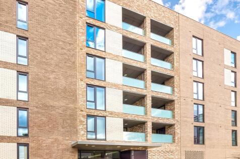 Docklands E14