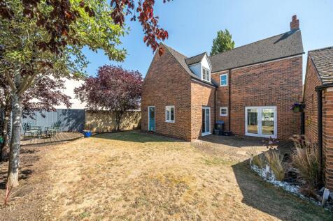 1334165-4-6895fc518bf8e