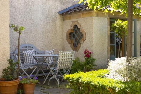 10 bed, 6 bath Detached in Edinburgh - Photo 51