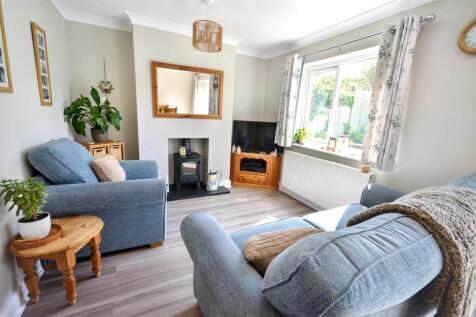 Lounge / Dining Room