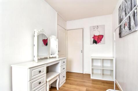 Bedroom 3 Angle 2
