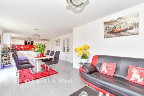 Kitchen/Diner/Family Room