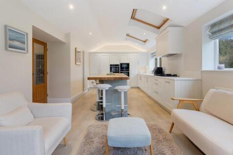 Bramleys Estate Agents - Arkenley Lane - Almondbur