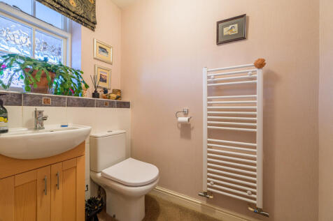 Ground Floor W.C....