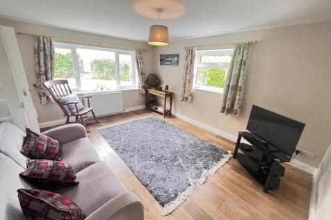 Dining / sitting room