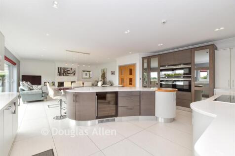 Kitchen/Family Area