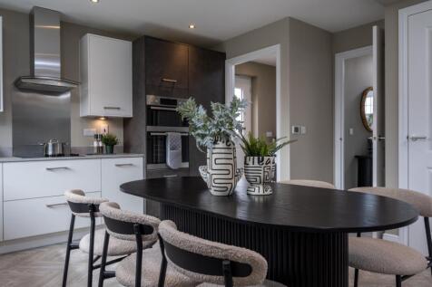 Kitchen / Dining of the Cambridge, a 4 bedroom house