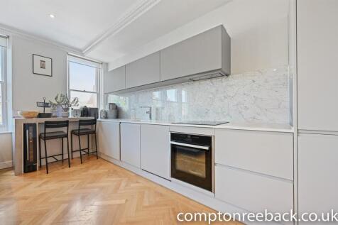 CR - D Elgin Avenue - 15 (1).jpg