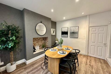 WhatsApp Image 2025-11-05 at 13.52.29_17794796.jpg