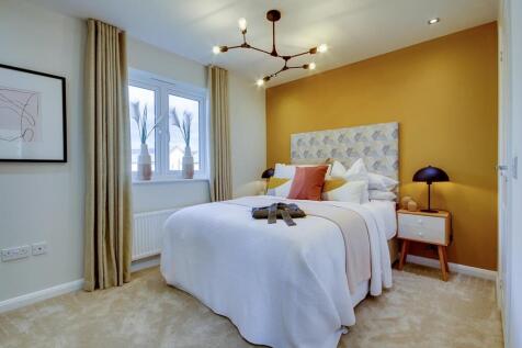 Main bedroom with space for wardrobes