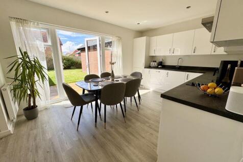 Open Plan Dining Kitchen