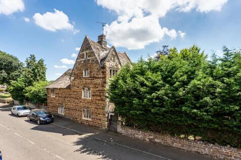 25 High Street, Broughton (1 of 55).jpg