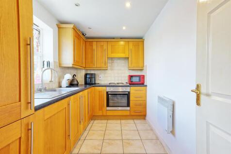 IMG_8423_4_5_easyHDR-interior3.jpg