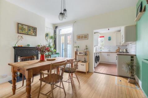 untitled (7 of 21).jpg