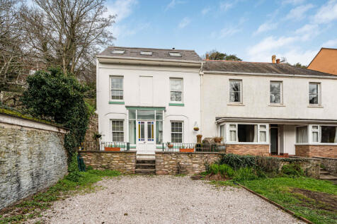 14 55 New Road Front.JPG