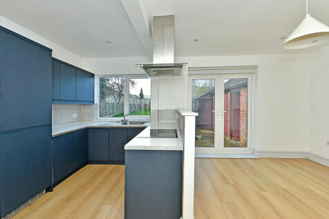 Kitchen/Dining Ro...