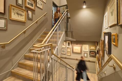 Q&F Stairway