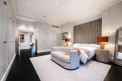 Principle Bedroom