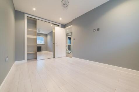 Call 02920 454555 to secure your viewing_15