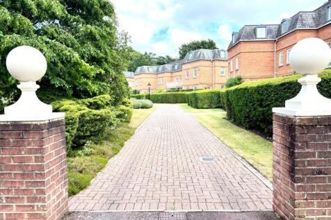 Walk way