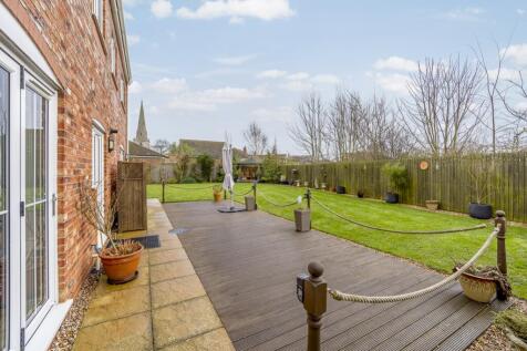 10 Tower Gardens (Sutterton)-14