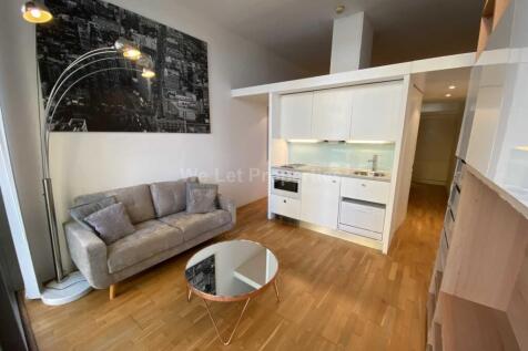 We Let Properties have this studio apartment which offers affordable slick city living and has a separated living room and bedroom, clever bathroom hidden inside central pod feature. The property come