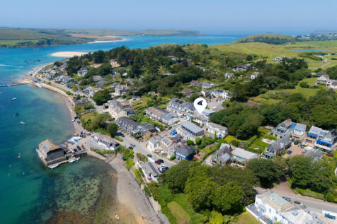 23 Slipway Cottages