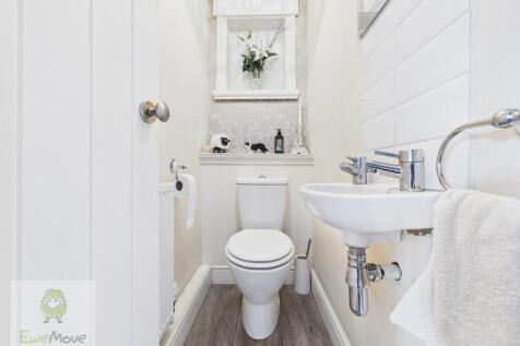 Ground Floor Cloakroom