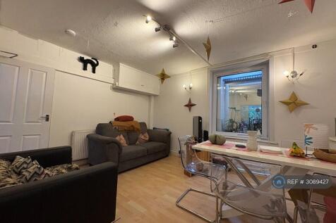 5 Bedroom Terraced in BN2 9UR