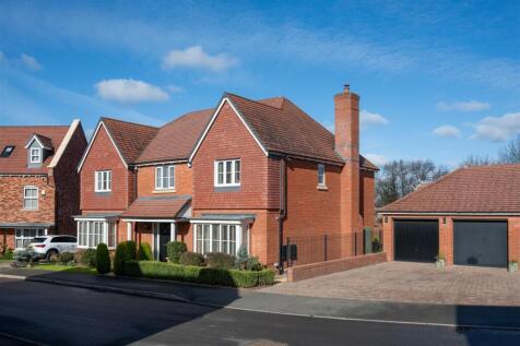 Amphlett Close Hagley 1.jpg