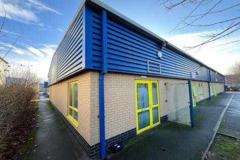 Light Industrial to rent in nether poppleton