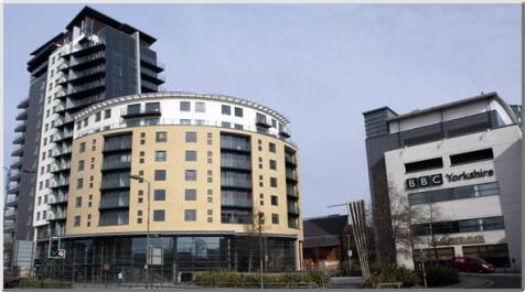Stoneacre Properties are delighted to offer to the lettings market, a large one bedroom studio apartment. The property is situated within walking distance to the bars, clubs and shops boasted by Leeds