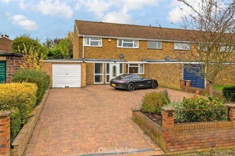18CedarRoad-17.jpg