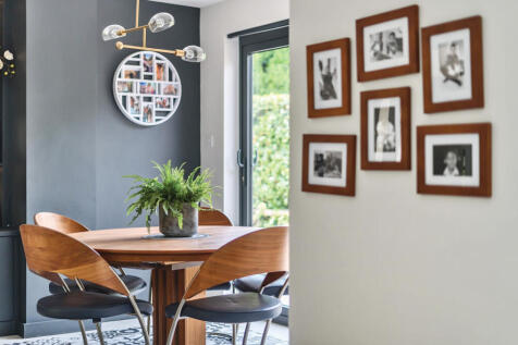 1310935-36-685c46...