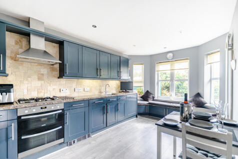 Kitchen diner