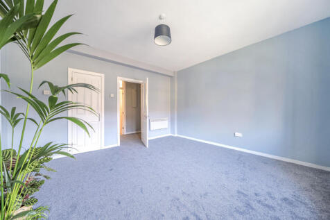 1363797-9-68e774a...