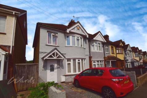 3 Bedroom Semi-Detached in ME8 6BS