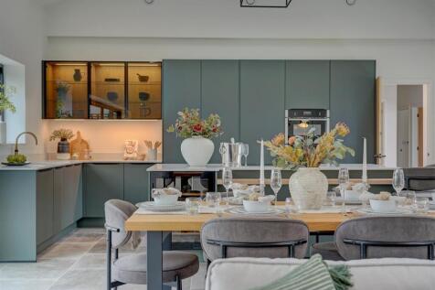 Arrow House (37).jpg