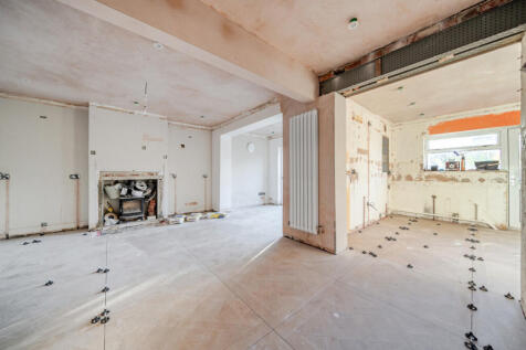 1384448-1-6924350...