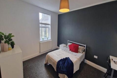 Room 4 (2)
