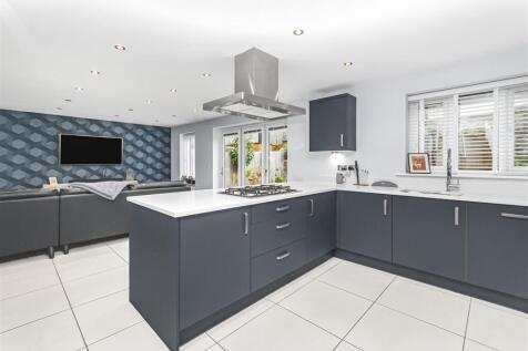 Open Plan Kitchen/Diner and Lounge