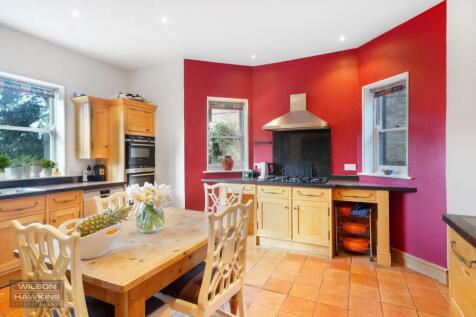 Holm Oak, Mount Park Avenue - q2eWaWt8cUztK1cBawjD